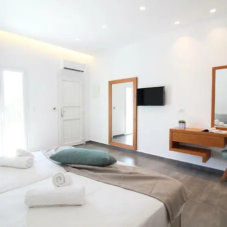 Abelos Mykonos 3*