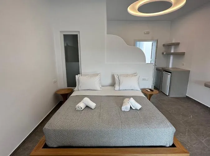 מלון Abelos Mykonos Plintri